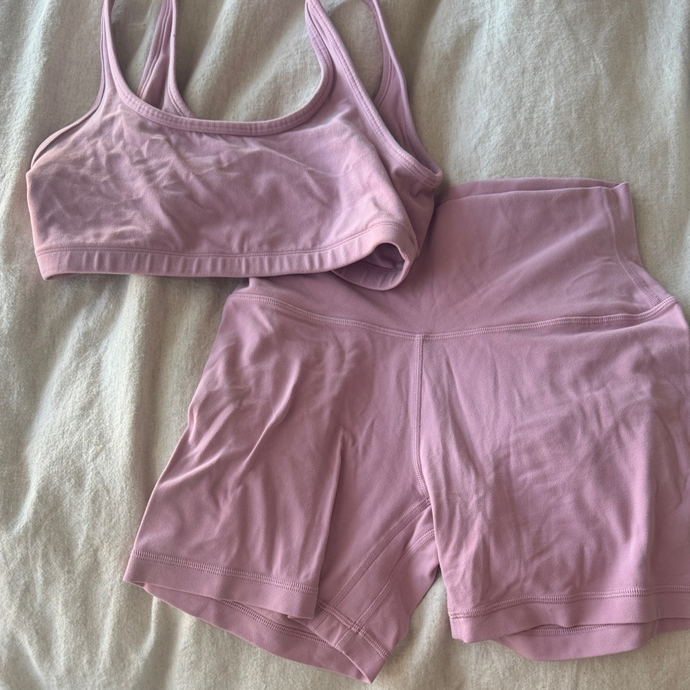 Pink aritzia butter set